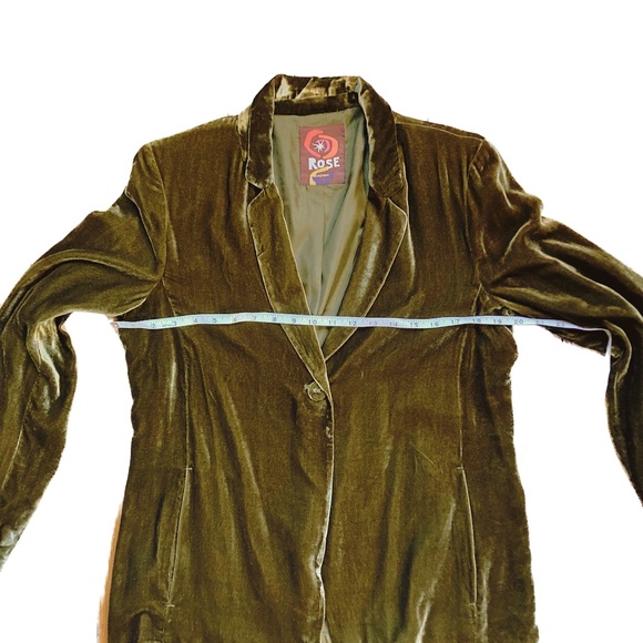 NWOT olive-green silk velvet blazer - Picture 5 of 7
